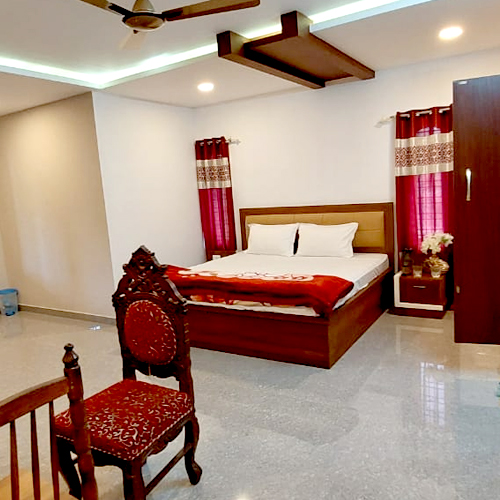 TOP Hotels in Kalavoor